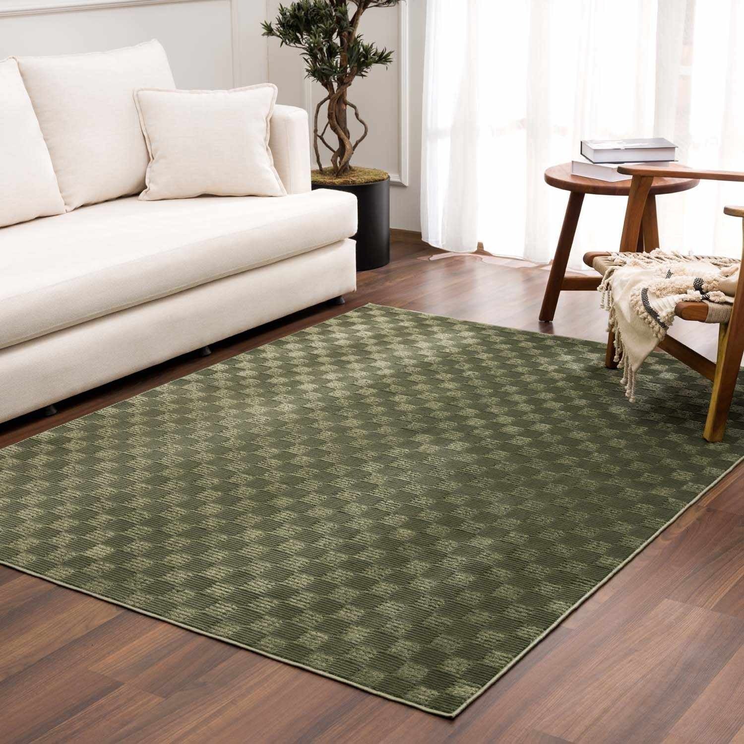 Truls Green Gambit Washable Checkered Rug – Durable Low Pile Modern Rug