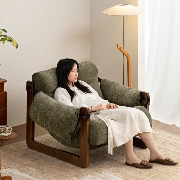 Retro Chenille Accent Lounge Chair – Solid Wood Frame with Plush Cushion, Removable Cover & Wide Armrests