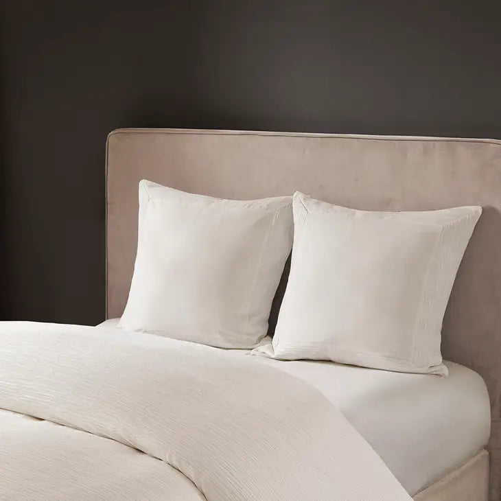 Eggshell 3-Piece Comforter or Duvet Cover Set, Ivory