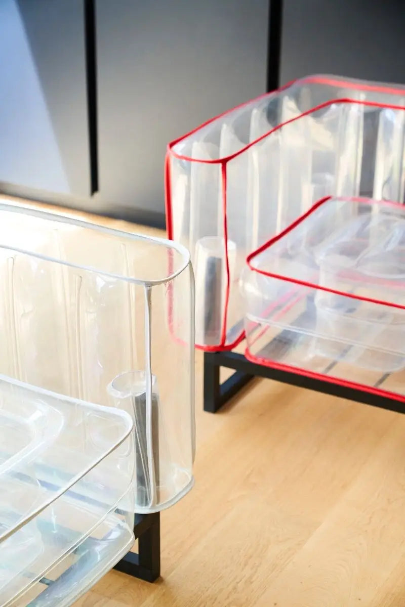 Yomi Style Aluminum and TPU Clear/White Sofa